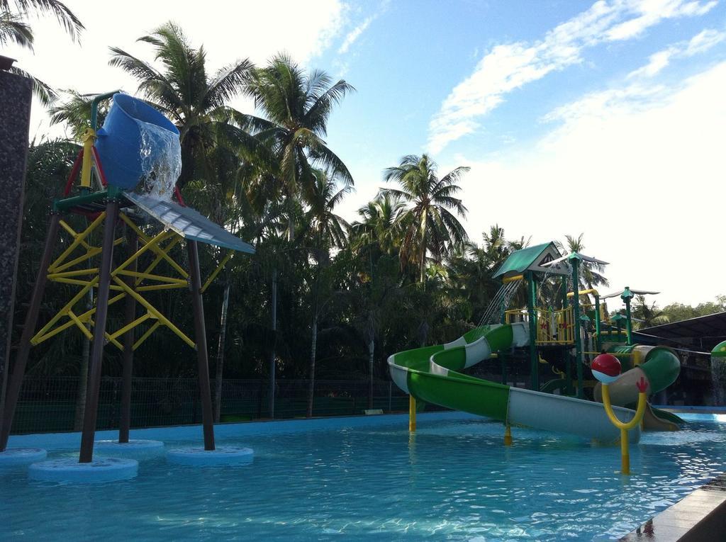 Отель Hs Farm Waterpark Муар Экстерьер фото