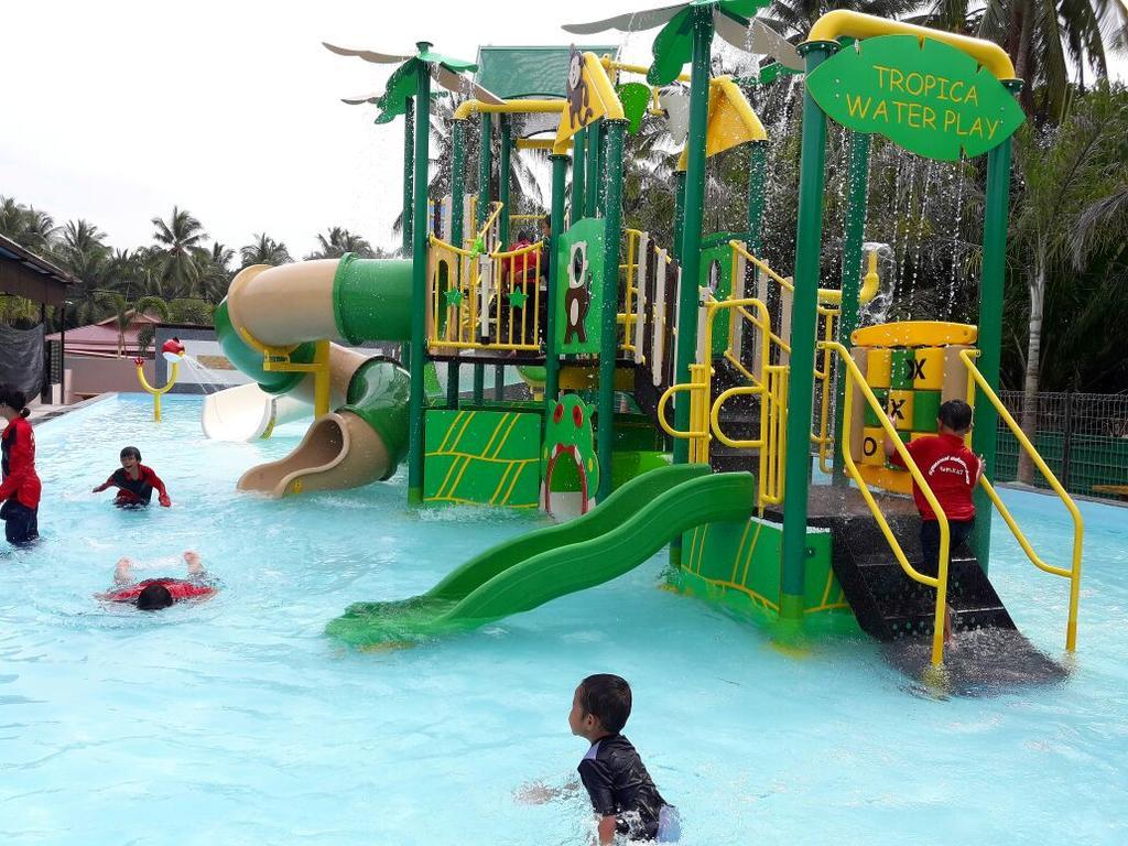 Отель Hs Farm Waterpark Муар Экстерьер фото